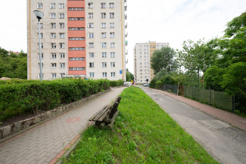 Kawalerka do remontu w pobliżu planowanej PKM w budynku winda Gdańsk, Orunia, ul Granitowa — zdjęcie 9